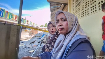 Insiden Plafon Ambruk di Pasar Sehat Soreang Bandung Menimpa Belasan Kios Pedagang