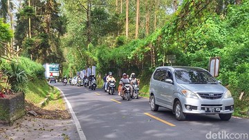 Tips Mudik Lokal: Kondisi Jalan Raya Ciwidey-Rancabali Terpantau Ramai Lancar