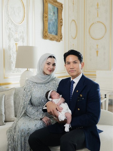 Pangeran Brunei Abdul Mateen, Putri Anisha Rosnah dan Putri Zahra. Foto: Instagram/@tmski @brilliantday_photography