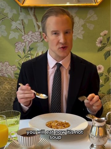 Etiket Makan Sereal Jadi Sorotan: Aturan Tak Terduga Pakar Bikin Warganet Debat Kusir