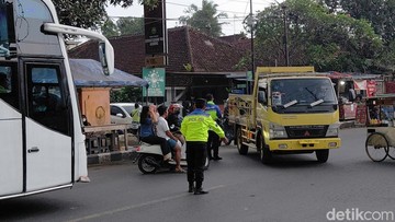 Arteri Utama Mudik Balik Menggeliat: Ribuan Kendaraan Tinggalkan Garut via Jalur Limbangan-Kadungora
