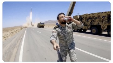 Viral Video AI Jenderal Iran Main Skateboard di Depan Rudal, Hasil AI? Foto: X.com