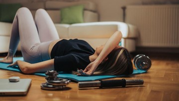 Olahraga brutal tidak efektif, mending pelan tapi konsisten. Foto: Getty Images/zamrznutitonovi