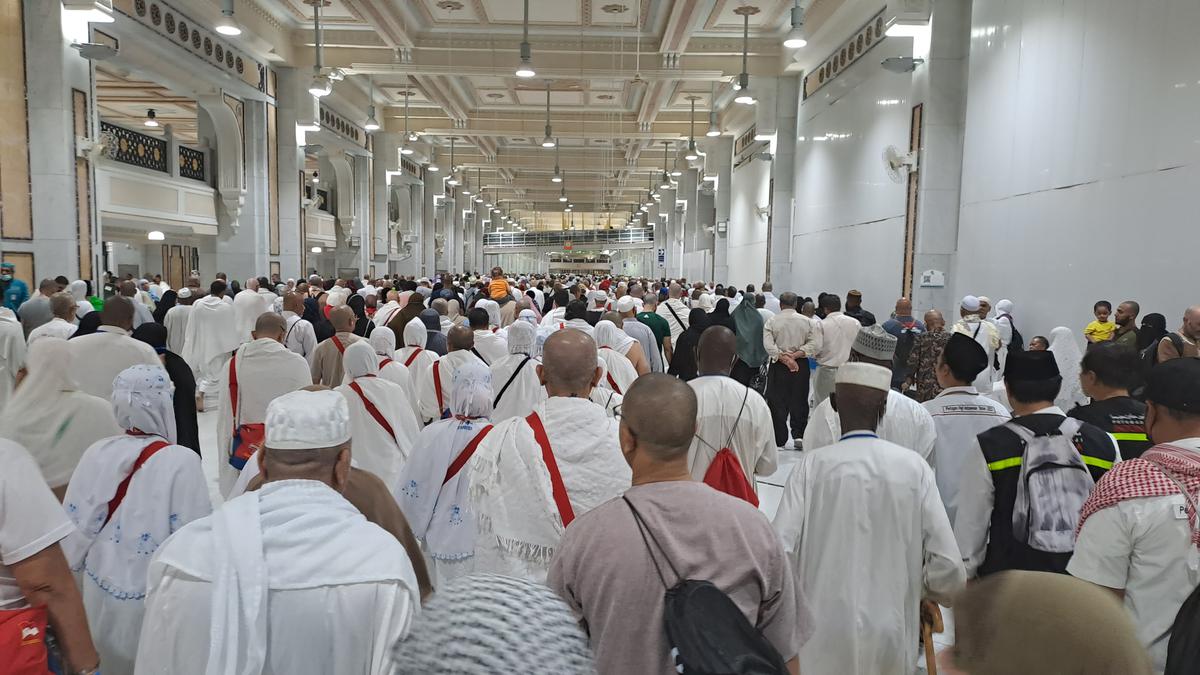 Eskalasi Timur Tengah Membayangi Haji 2026: DPR Mendesak Prioritaskan Keselamatan Jemaah di Atas Segala Pertimbangan Anggaran