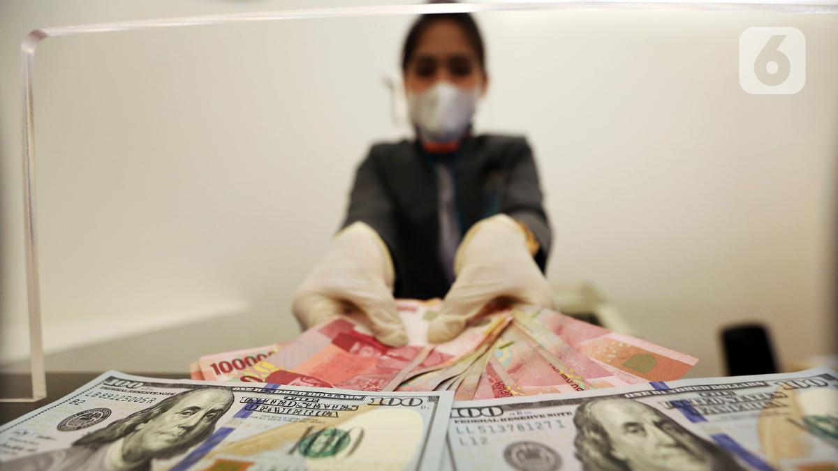 Rupiah Tertekan: Menelisik Penyebab Pelemahan dan Pantauan Kurs Dolar di Bank-Bank Besar Indonesia