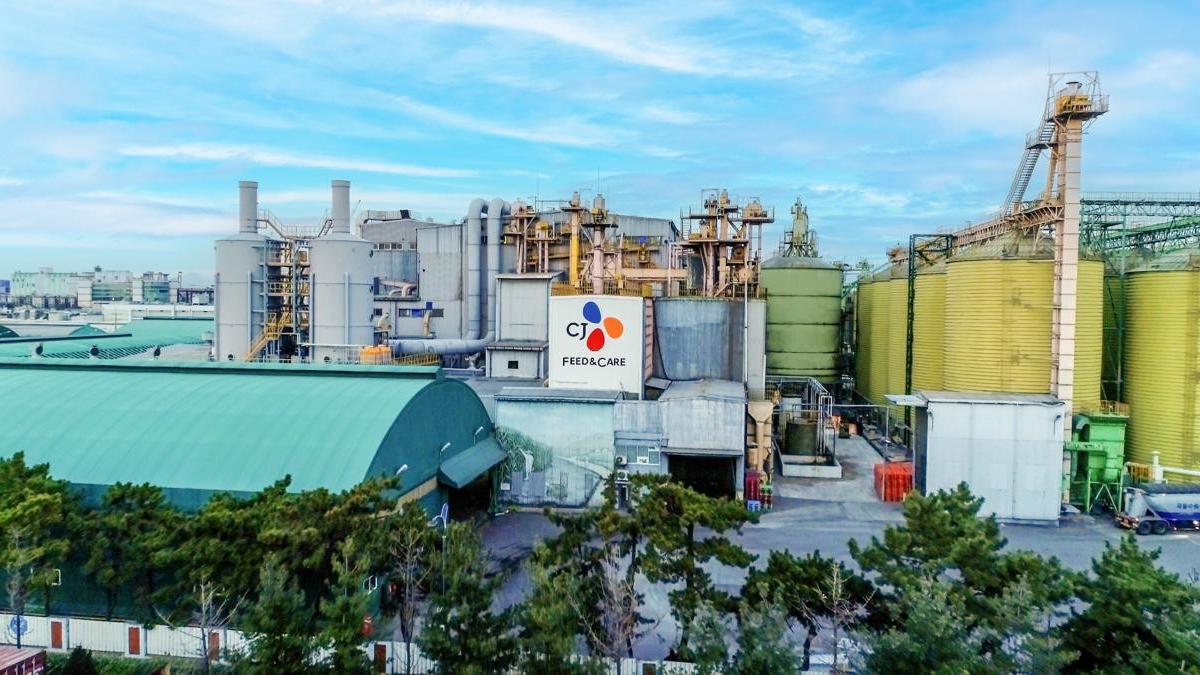 De Heus Perluas Dominasi Pasar Asia dengan Akuisisi Strategis CJ Feed & Care: Era Baru Industri Pakan Ternak