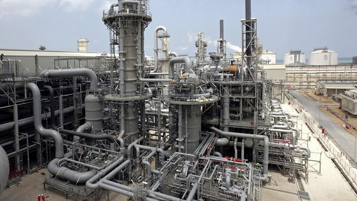Serangan Iran ke Fasilitas LNG Qatar Picu Gejolak Pasar Energi Global: Ancaman Krisis Pasokan dan Lonjakan Harga