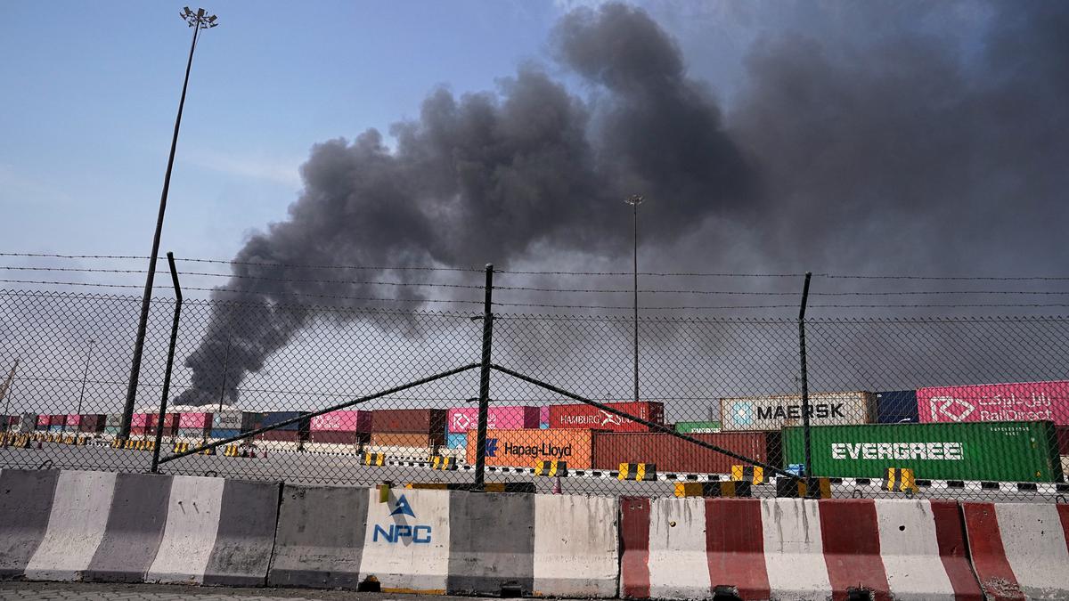 Eskalasi Konflik AS-Iran Mengintai Ekonomi Global: Laporan DBS Ungkap Risiko Inflasi dan Resesi