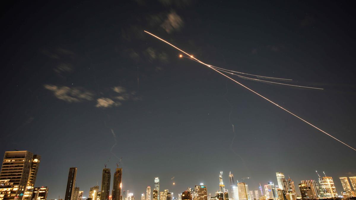 Eskalasi Konflik Iran-Israel: Analisis Awal Dampak Potensial Terhadap Perekonomian Indonesia Berdasarkan Data Perdagangan Januari 2026